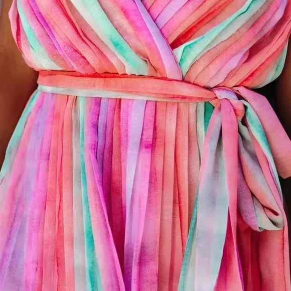 Santorini Romance Pink Multi Romper - Picture 5 of 10